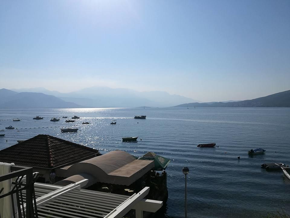 Apatments Stanojlovic Djenovic Appartement Herceg Novi Buitenkant foto